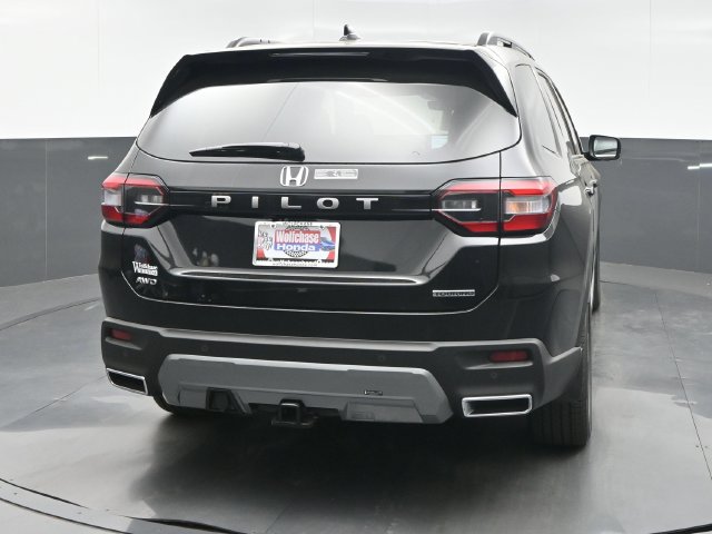 New 2026 Honda Pilot Touring image 5