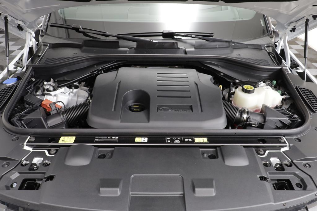 New 2026 Land Rover Range Rover Sport Dynamic SE AWD/4WD image 25
