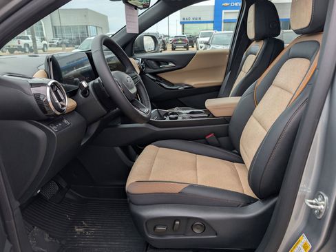 New 2026 Chevrolet Equinox ACTIV w/ Convenience Package III image 15