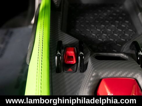 Used 2024 Lamborghini Revuelto AWD/4WD image 21