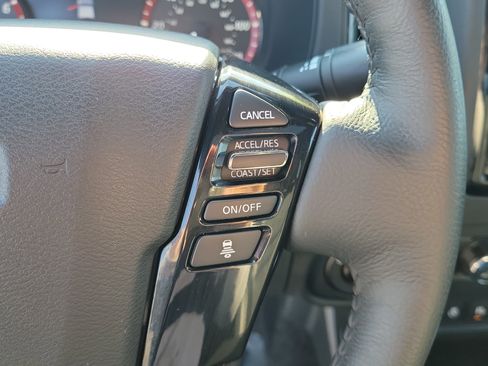 Used 2022 Nissan Frontier PRO-4X w/ Pro-4X Premium Package image 27