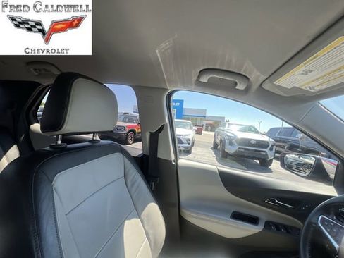 Used 2019 Chevrolet Equinox Premier w/ LPO, Cargo Package FWD image 15