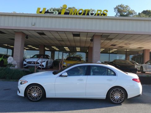 Used 2022 Mercedes-Benz C 300 4MATIC Sedan image 4