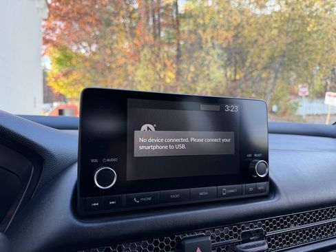 Used 2023 Honda HR-V Sport image 9