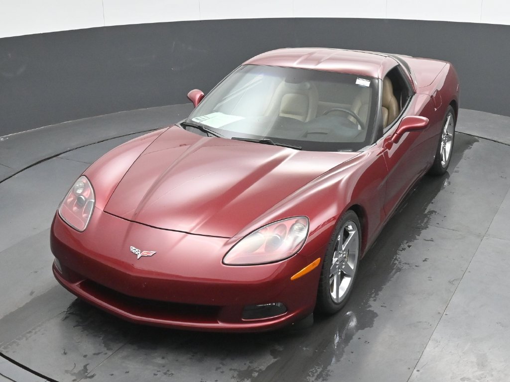 Used 2007 Chevrolet Corvette Coupe w/ Preferred Equipment Group RWD image 27