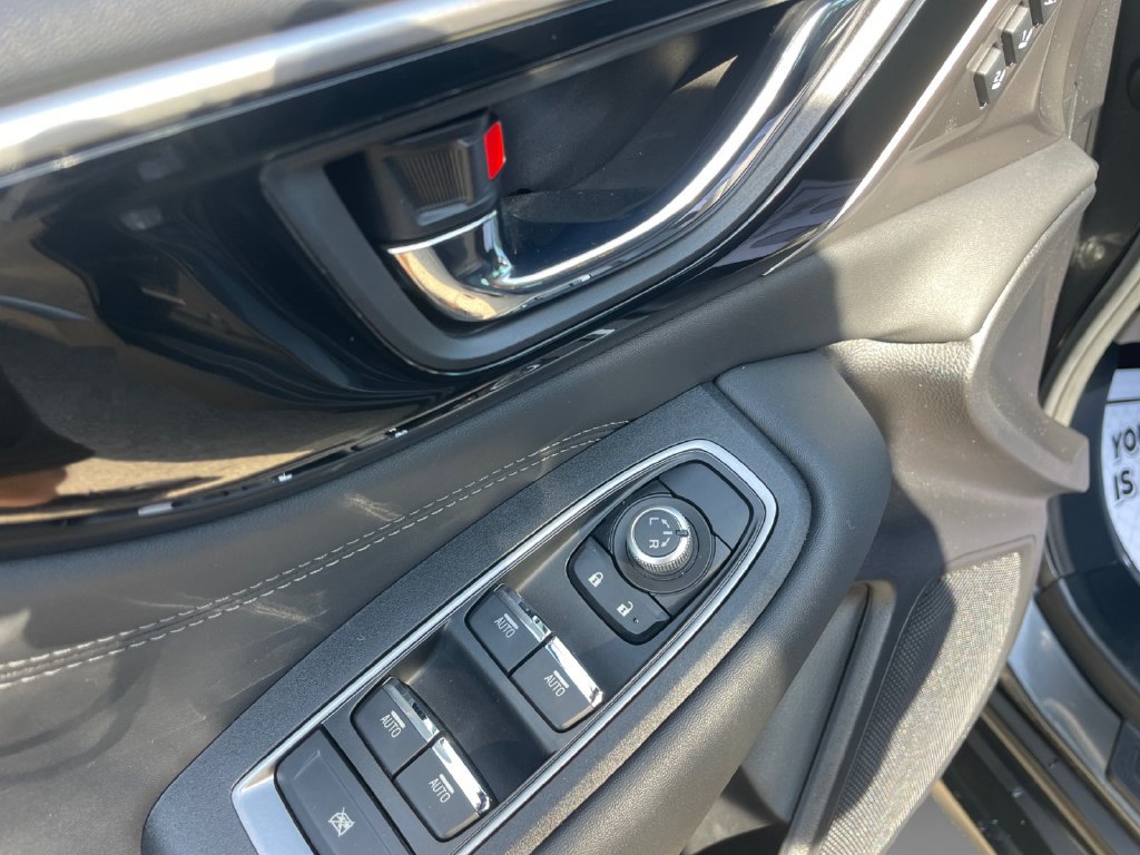 Used 2021 Subaru Outback Limited AWD/4WD image 23