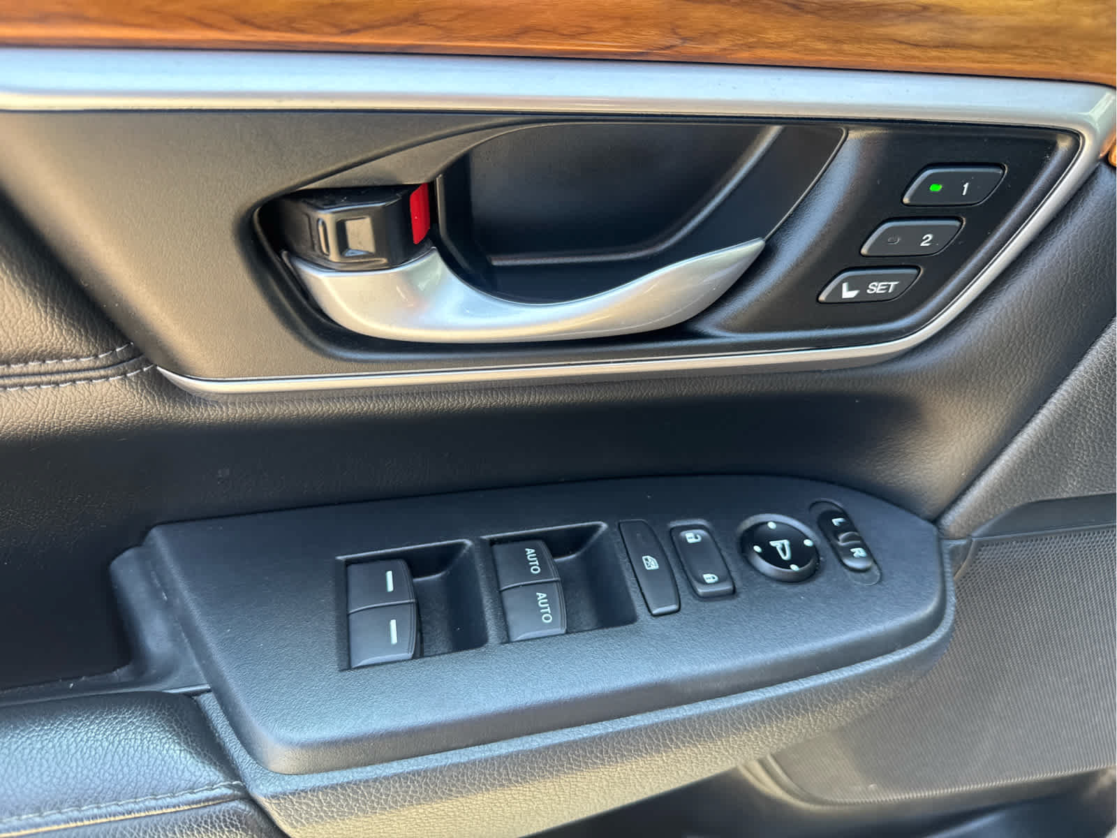 Used 2020 Honda CR-V Touring image 20