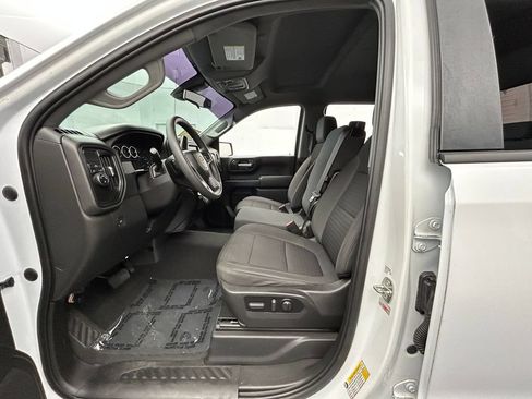 Used 2022 Chevrolet Silverado 1500 Custom w/ Safety Confidence Package RWD image 12