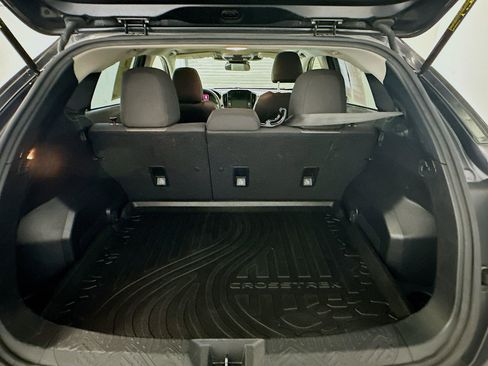 Used 2024 Subaru Crosstrek 2.0i Premium image 30