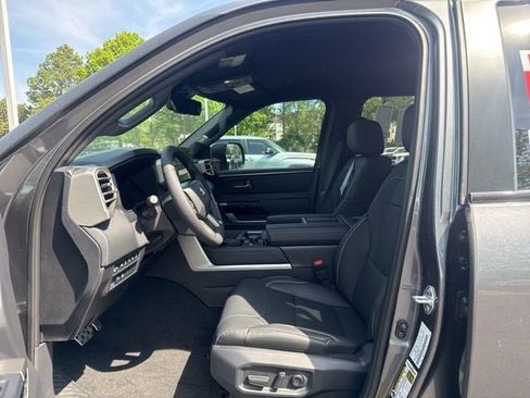 New 2026 Toyota Tundra Limited AWD/4WD image 9