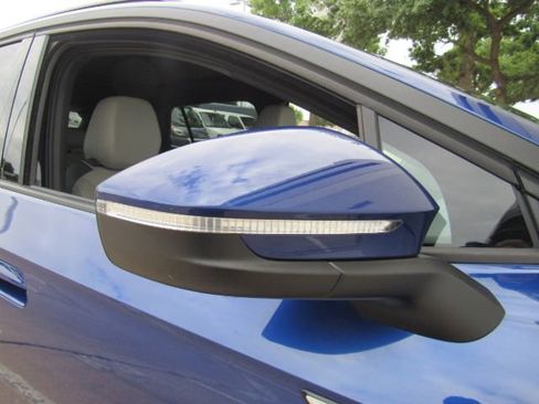 Used 2022 Volkswagen ID.4 Pro S image 25