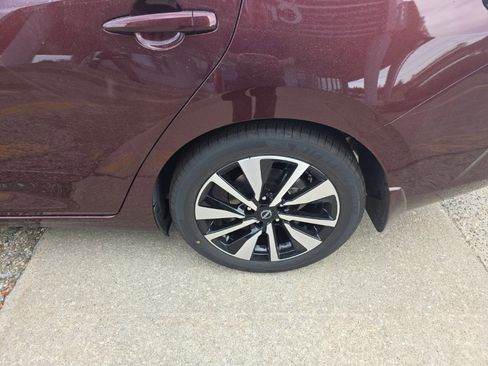 New 2025 Nissan Sentra SV w/ SV Premium Package image 10