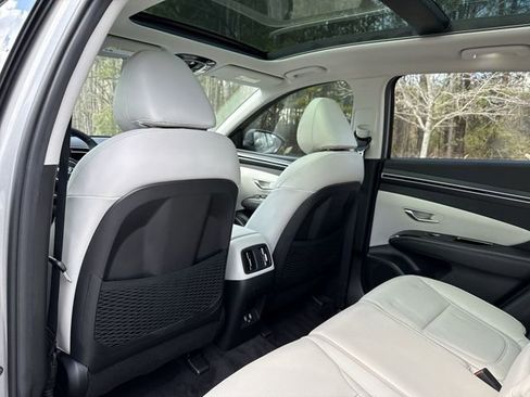 Used 2022 Hyundai Tucson Limited image 27