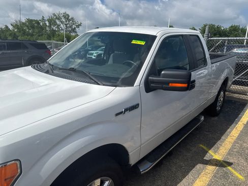 Used 2014 Ford F150 XLT w/ XLT Chrome Package RWD image 24