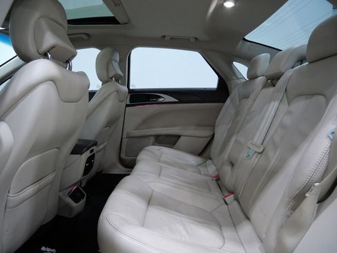 Used 2017 Lincoln MKZ Select w/ Select Plus Package image 22