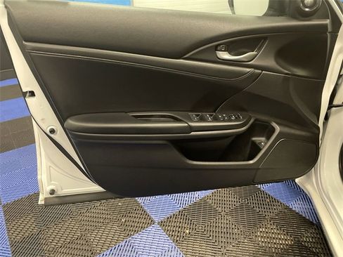 Certified 2022 Honda Insight Touring image 13