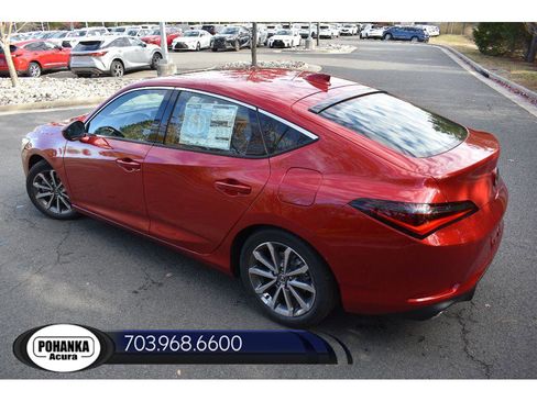 New 2026 Acura Integra image 7