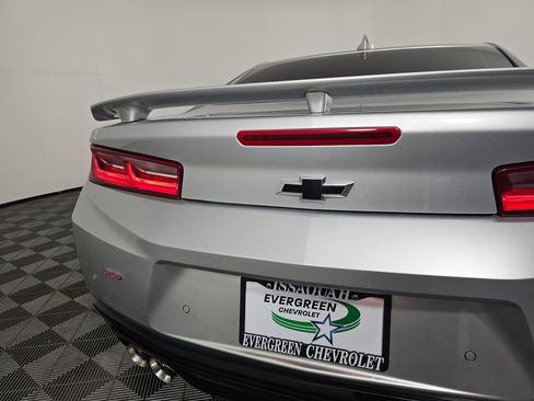 Used 2017 Chevrolet Camaro SS image 17
