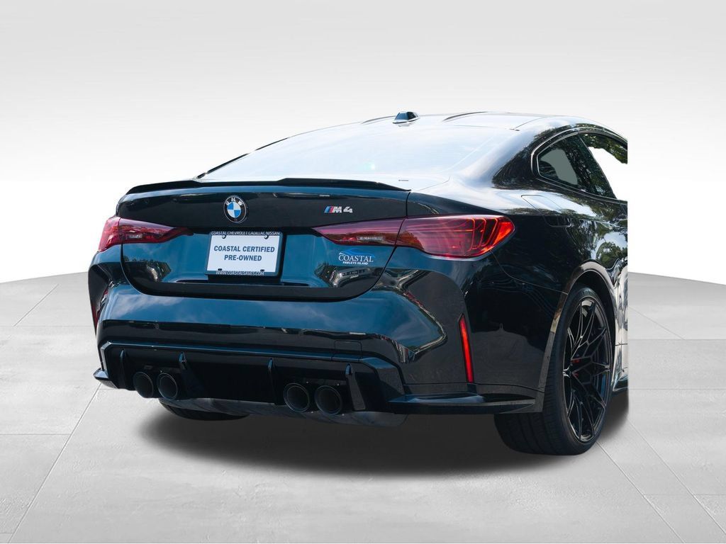 Used 2025 BMW M4 Coupe w/ Executive Package RWD image 8