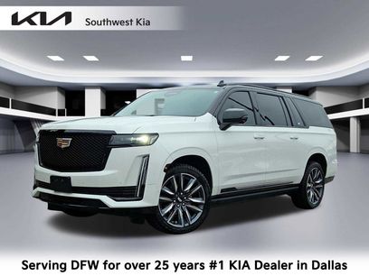 Used 2021 Cadillac Escalade ESV Premium Luxury w/ LPO, Illumination Package