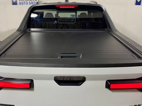 Used 2024 Hyundai Santa Cruz Limited AWD/4WD image 16