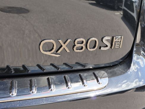 Certified 2026 INFINITI QX80 4WD image 9