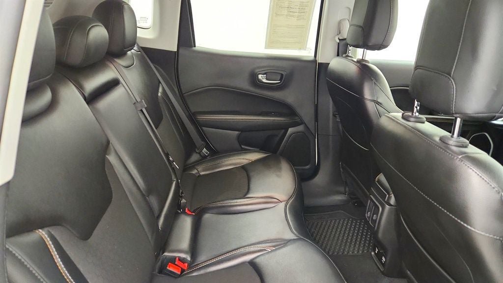 Used 2020 Jeep Compass Latitude w/ Popular Equipment Group AWD/4WD image 23