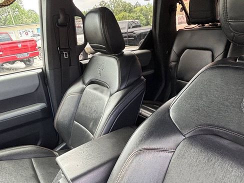 Used 2021 Ford Bronco Badlands w/ Sasquatch Package AWD/4WD image 11