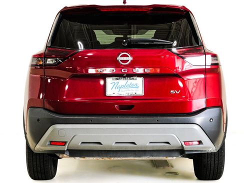 Used 2023 Nissan Rogue SV FWD image 7