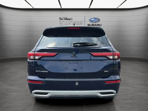 Used 2024 Mitsubishi Outlander SEL AWD/4WD image 6