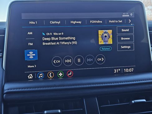 Used 2021 Chevrolet Tahoe Z71 w/ Z71 Signature Package image 15