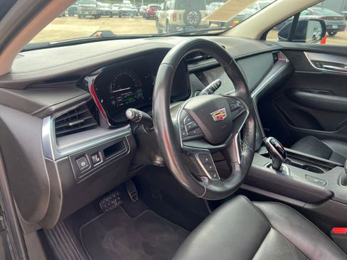 Used 2019 Cadillac XT5 Luxury FWD image 30