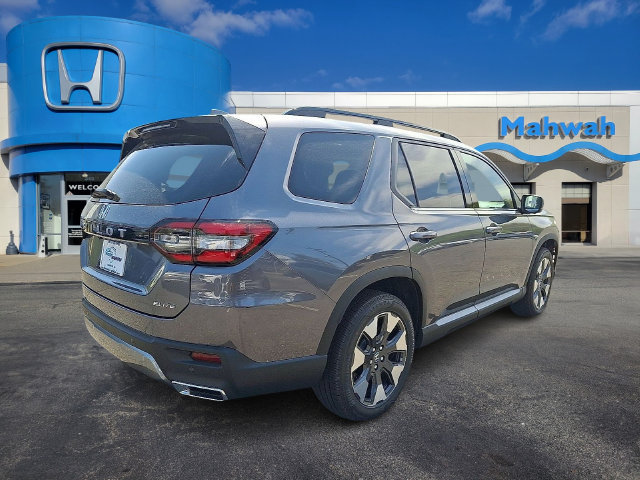 New 2026 Honda Pilot Elite image 3