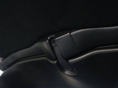 Used 2002 Chevrolet Corvette Coupe w/ Preferred Equipment Group2 image 28