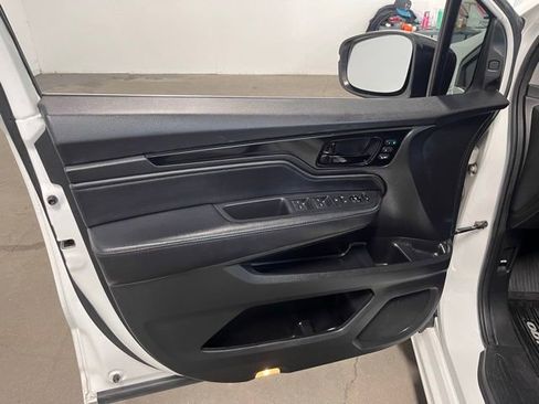 Used 2021 Honda Odyssey Touring image 22