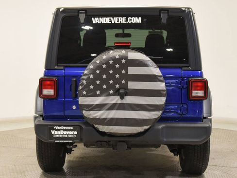 Used 2020 Jeep Wrangler Sport image 10