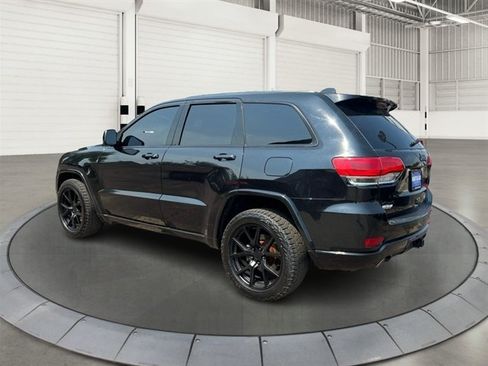 Used 2015 Jeep Grand Cherokee Altitude AWD/4WD image 2