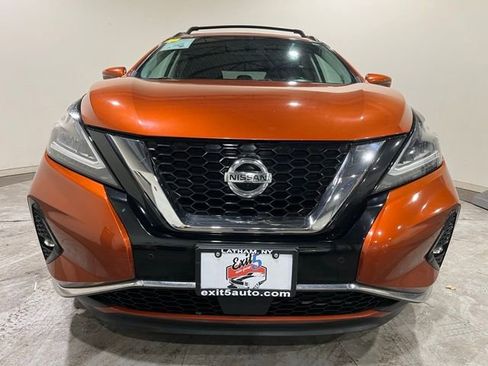 Used 2019 Nissan Murano SV w/ Premium Package image 3