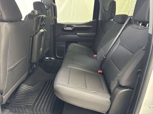 Certified 2024 Chevrolet Silverado 1500 LT AWD/4WD image 12