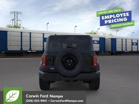 New 2026 Ford Bronco Outer Banks w/ Black Appearance Package AWD/4WD image 6