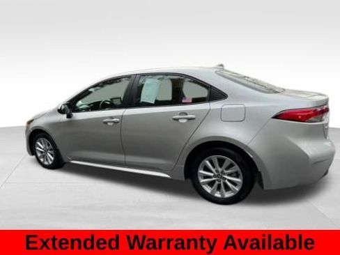 Used 2024 Toyota Corolla LE image 5