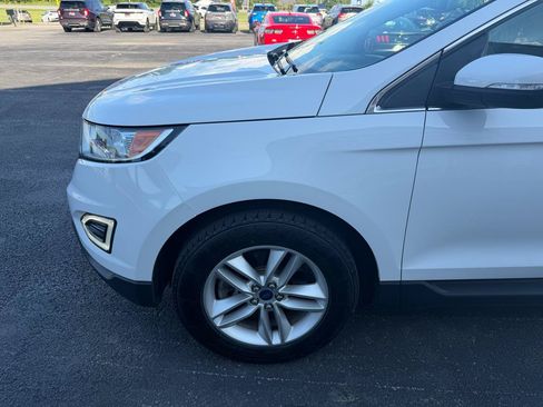 Used 2017 Ford Edge SEL AWD/4WD image 10