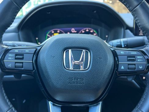 Used 2024 Honda Accord Touring image 16