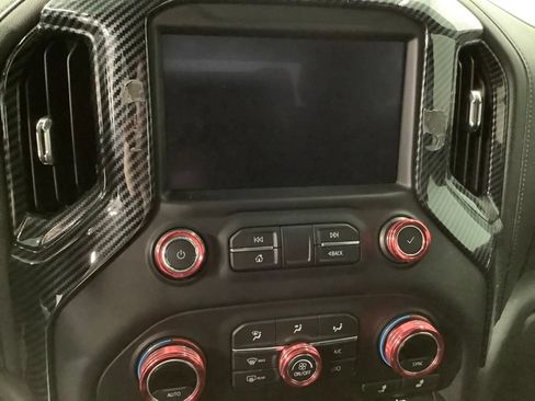 Used 2021 Chevrolet Silverado 1500 RST w/ Bed Protection Package AWD/4WD image 18