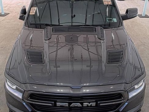 Used 2023 RAM 1500 Laramie AWD/4WD image 2