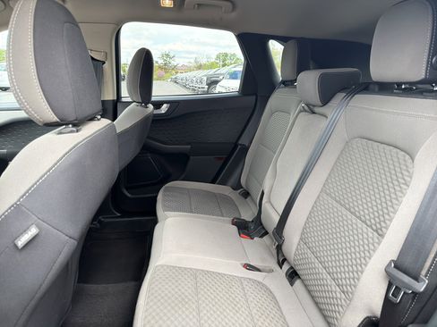 Certified 2020 Ford Escape SE image 13