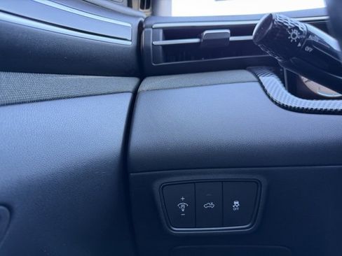 Used 2022 Hyundai Santa Cruz Limited image 20