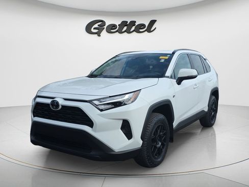 Used 2025 Toyota RAV4 XLE w/ Convenience Package image 1