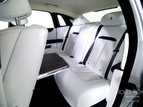 Certified 2026 Rolls-Royce Ghost AWD/4WD image 18