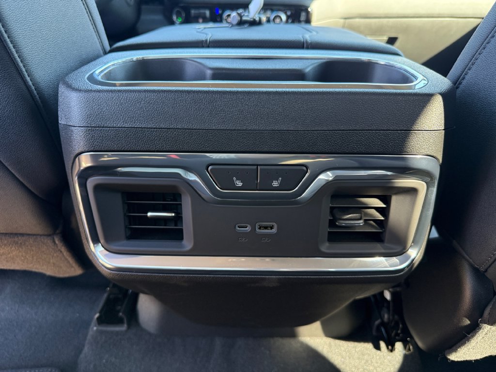 Used 2026 GMC Sierra 3500 SLT w/ SLT Premium Package AWD/4WD image 36